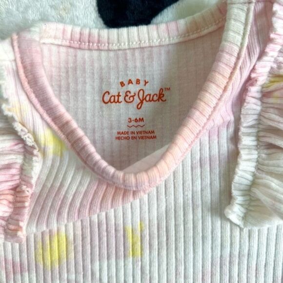 Baby Cat and Jack Girl's Tie Dye Romper‎ with Matching Bow 3-6 months - Picture 3 of 7